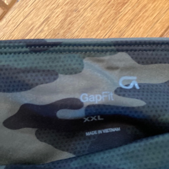 NWT Gap Women's GapFit High Rise Ankle-Length Side Pocket Legging Pants XXL Camo - Picture 5 of 5